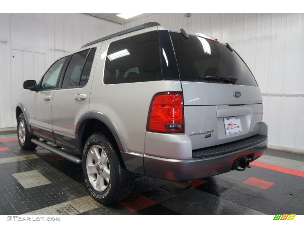 2005 Explorer XLT 4x4 - Mineral Grey Metallic / Midnight Grey photo #10