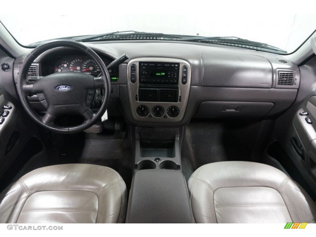 2005 Explorer XLT 4x4 - Mineral Grey Metallic / Midnight Grey photo #21
