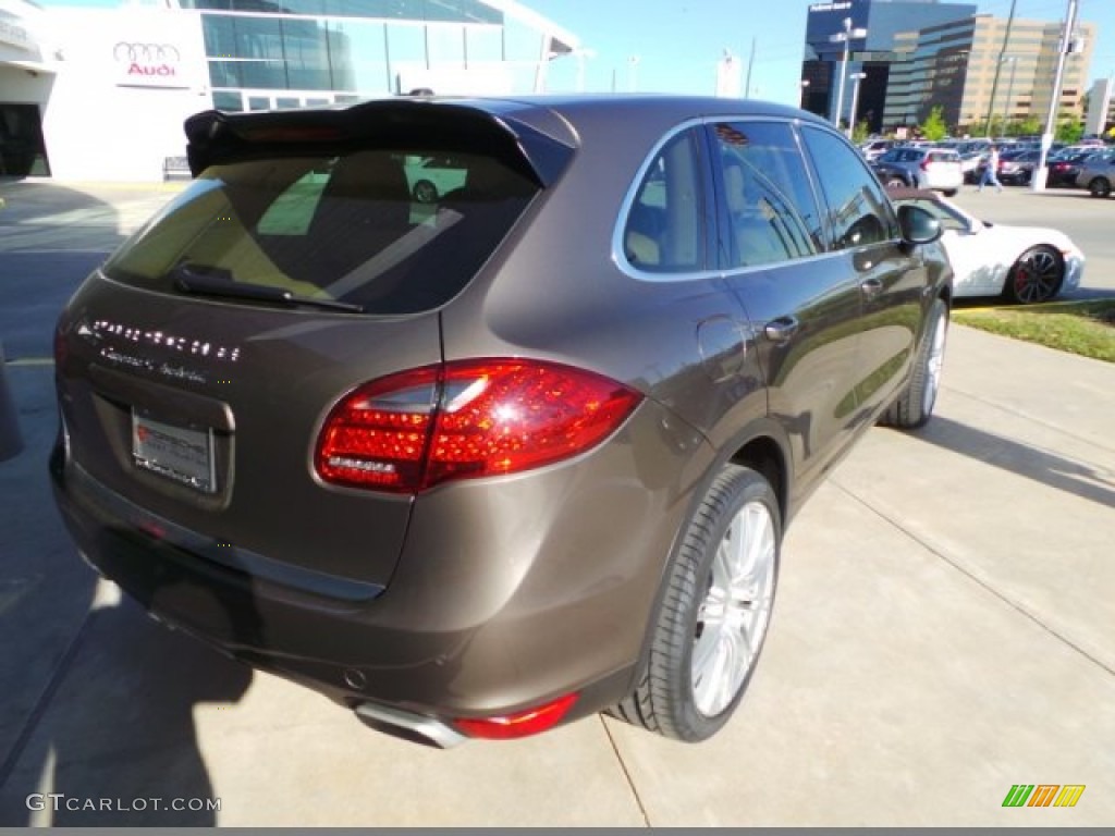 2012 Cayenne S Hybrid - Umber Brown Metallic / Luxor Beige photo #7