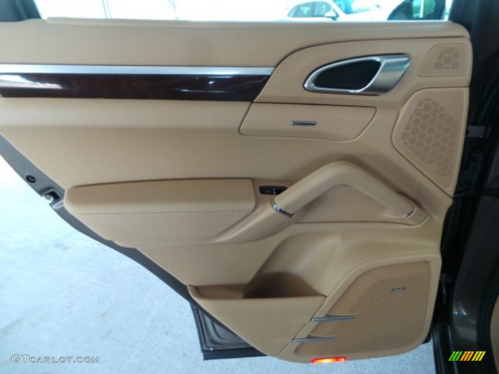 2012 Cayenne S Hybrid - Umber Brown Metallic / Luxor Beige photo #31