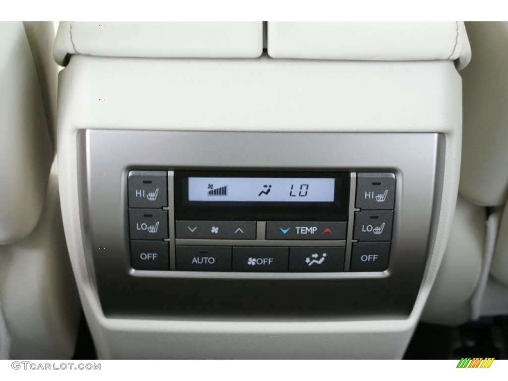 2014 Lexus GX 460 Luxury Controls Photo #102762074