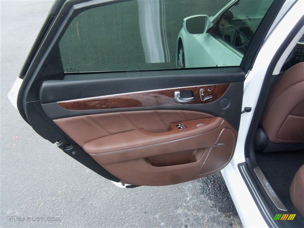 2015 Equus Signature - Casablanca White / Saddle photo #12