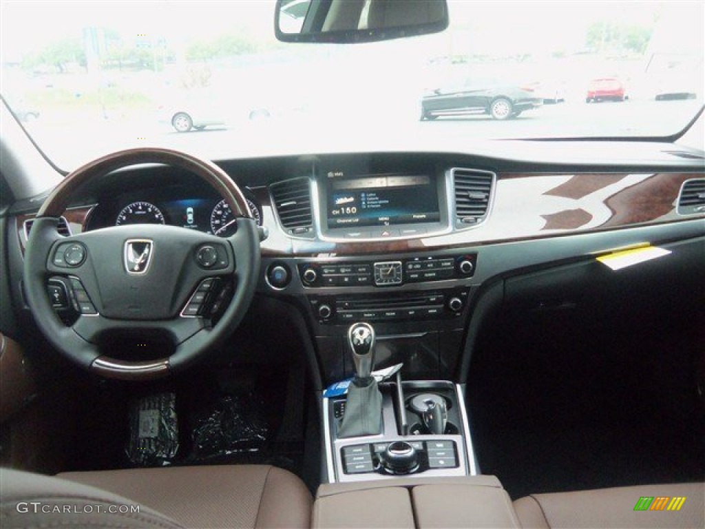 2015 Equus Signature - Casablanca White / Saddle photo #15