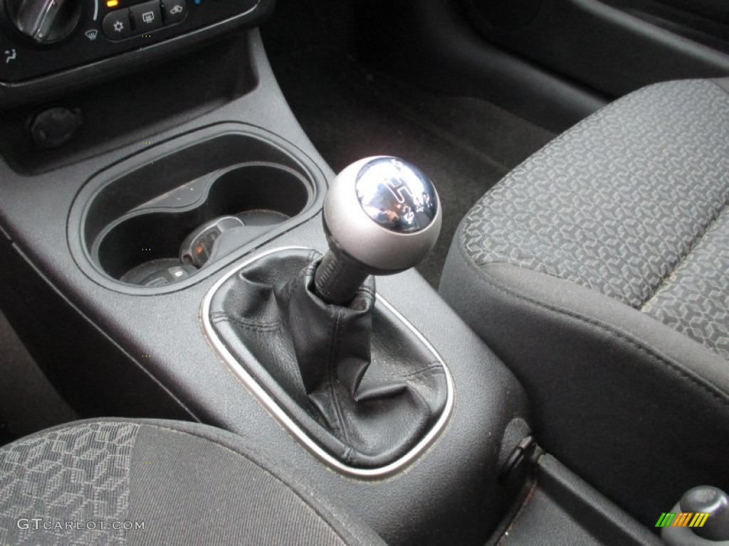 2009 Pontiac G5 XFE Transmission Photos