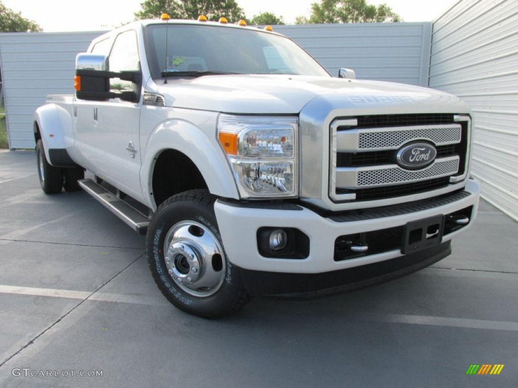 2015 F350 Super Duty Platinum Crew Cab 4x4 DRW - White Platinum / Platinum Pecan photo #1