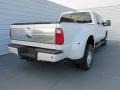 White Platinum - F350 Super Duty Platinum Crew Cab 4x4 DRW Photo No. 4