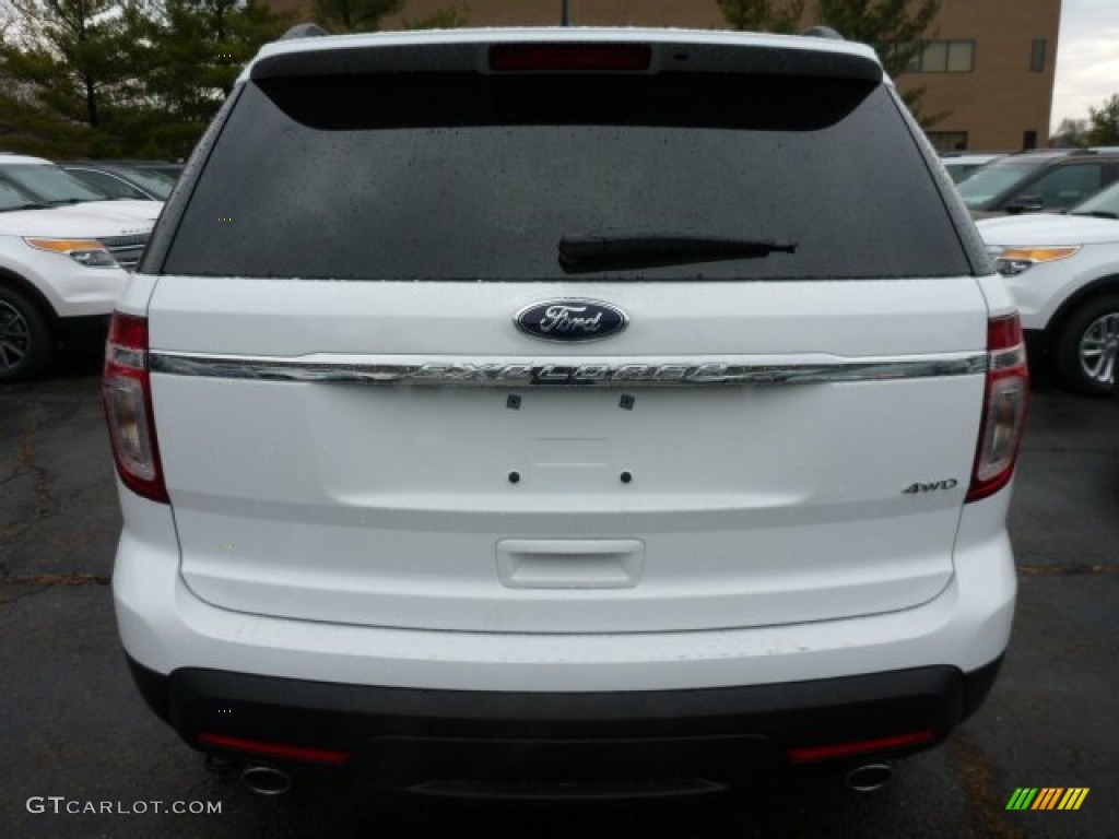 2015 Explorer 4WD - Oxford White / Medium Light Stone photo #3