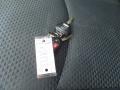 Black - Camry SE Photo No. 20