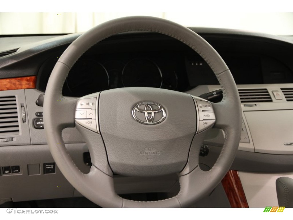 2007 Toyota Avalon XLS Steering Wheel Photos