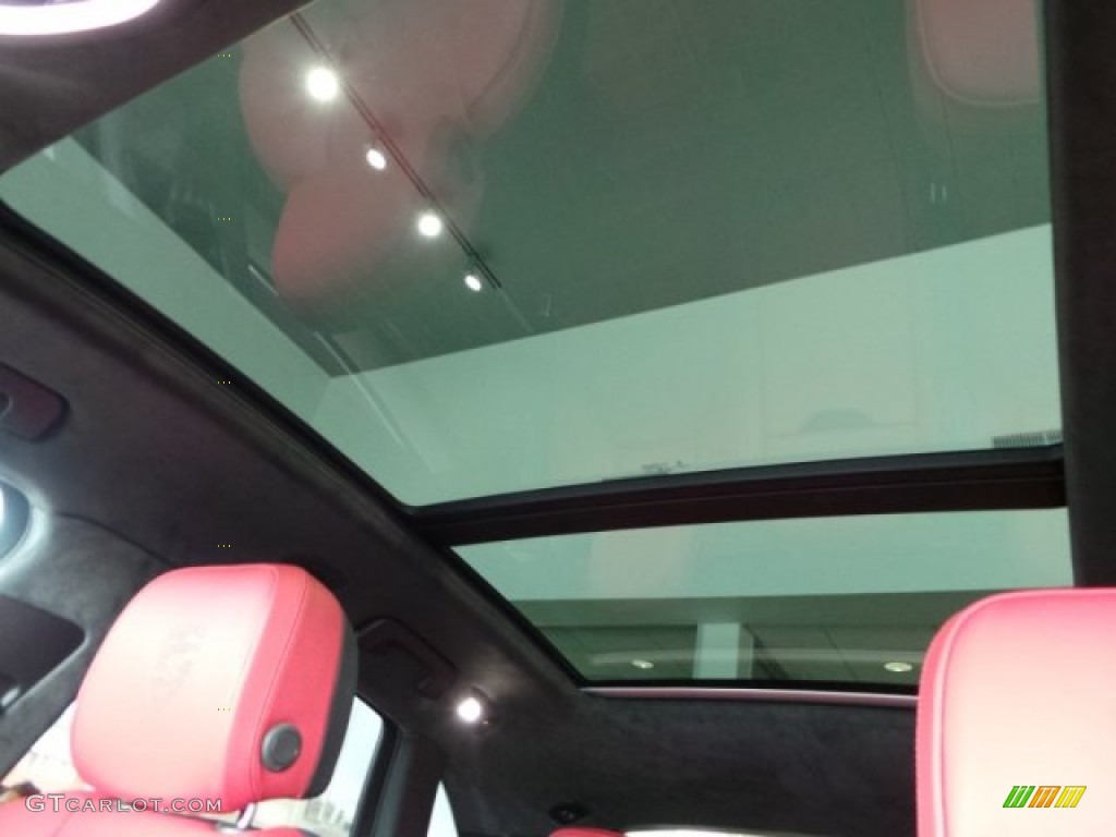 2015 Porsche Macan Turbo Sunroof Photo #102779387
