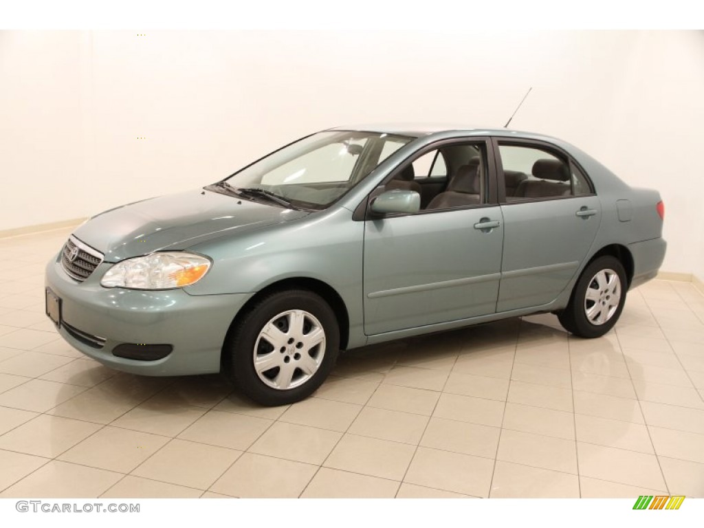 Cactus Mica 2006 Toyota Corolla LE Exterior Photo #102780284