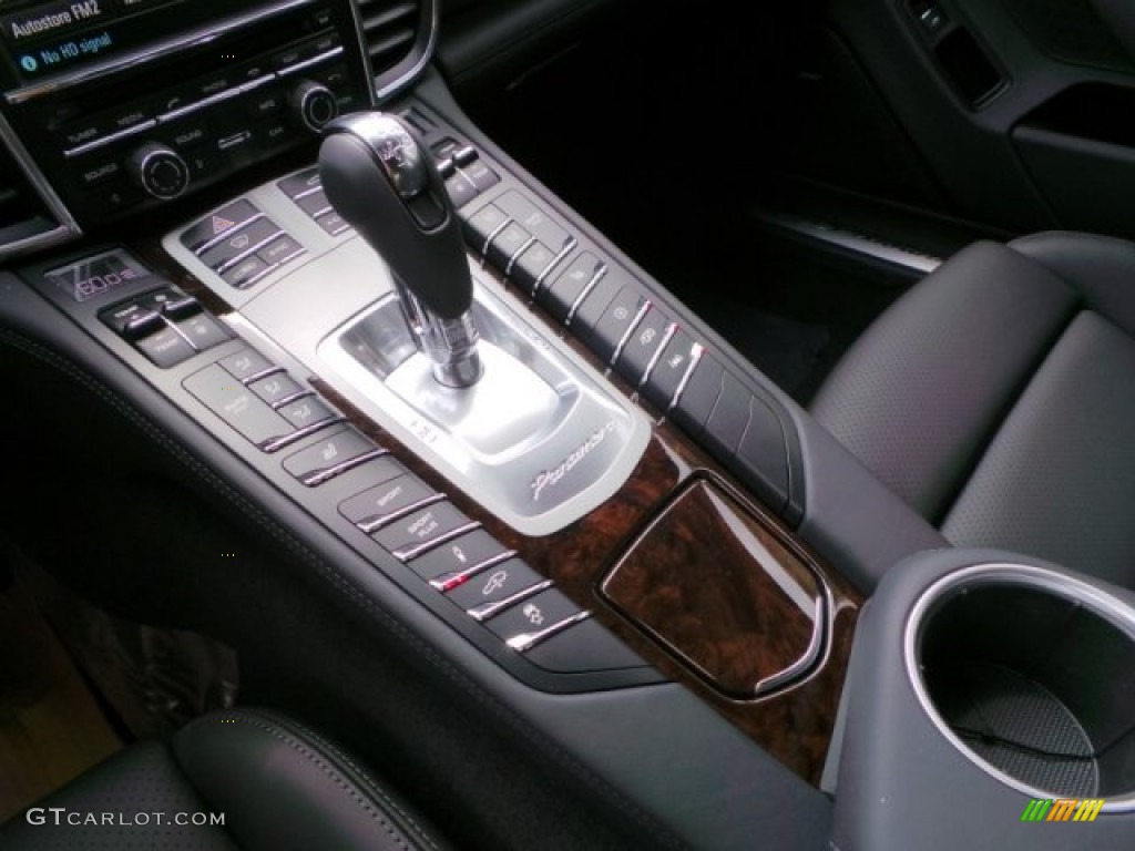 2015 Porsche Panamera GTS Controls Photo #102781550