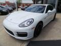 Front 3/4 View of 2015 Panamera Turbo