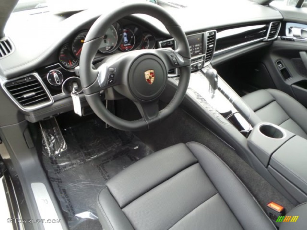 Black Interior 2015 Porsche Panamera 4S Executive Photo #102782990