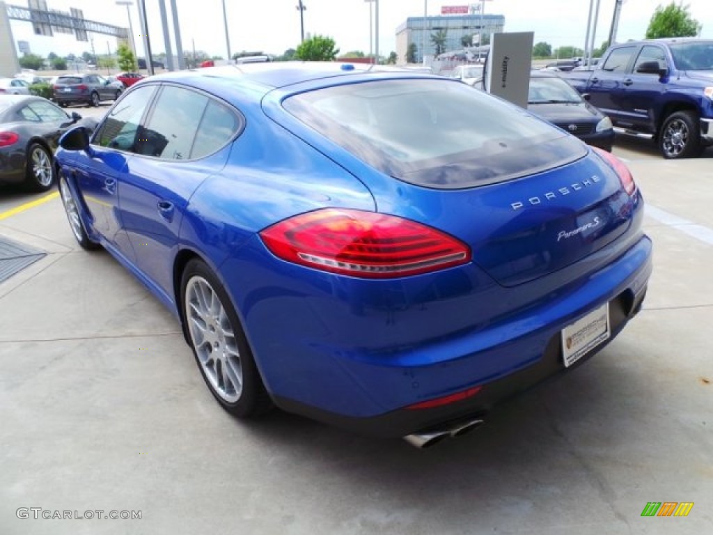 2015 Panamera S - Sapphire Blue Metallic / Black/Luxor Beige photo #5