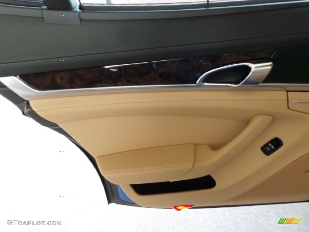 2015 Panamera S - Sapphire Blue Metallic / Black/Luxor Beige photo #23
