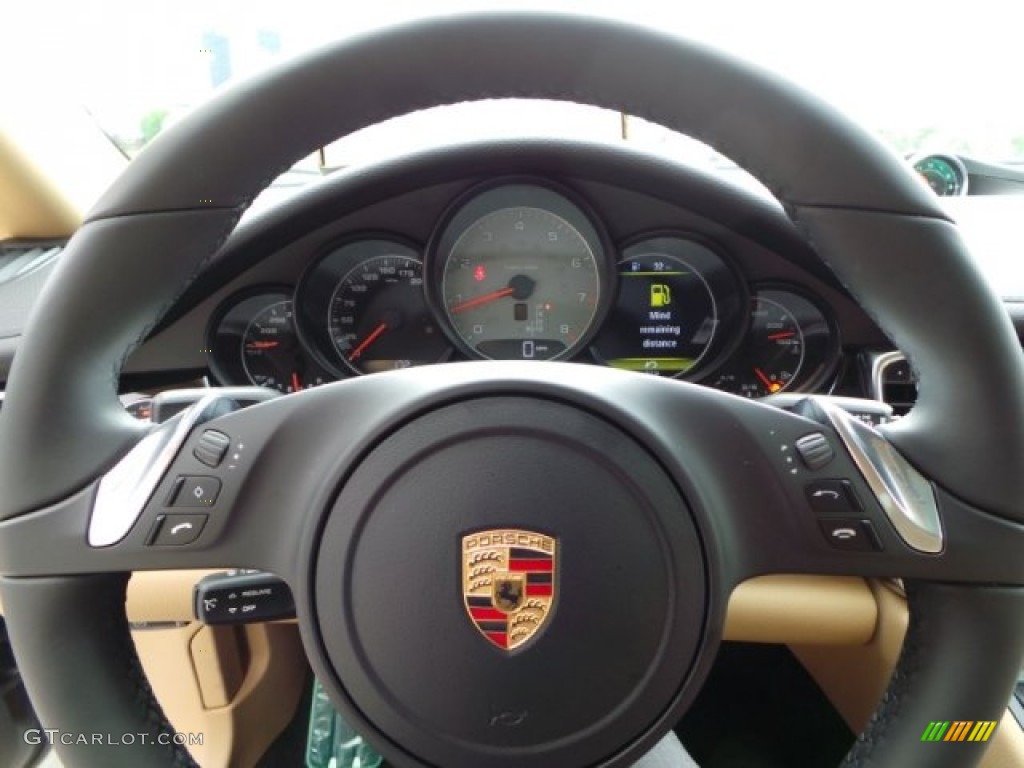 2015 Porsche Panamera 4S Black/Luxor Beige Steering Wheel Photo #102784620