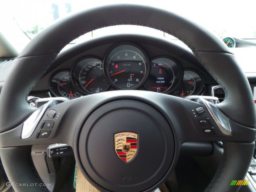2015 Porsche Panamera Standard Panamera Model Steering Wheel Photos