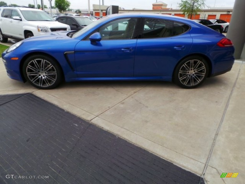 Sapphire Blue Metallic 2015 Porsche Panamera Standard Panamera Model Exterior Photo #102785618