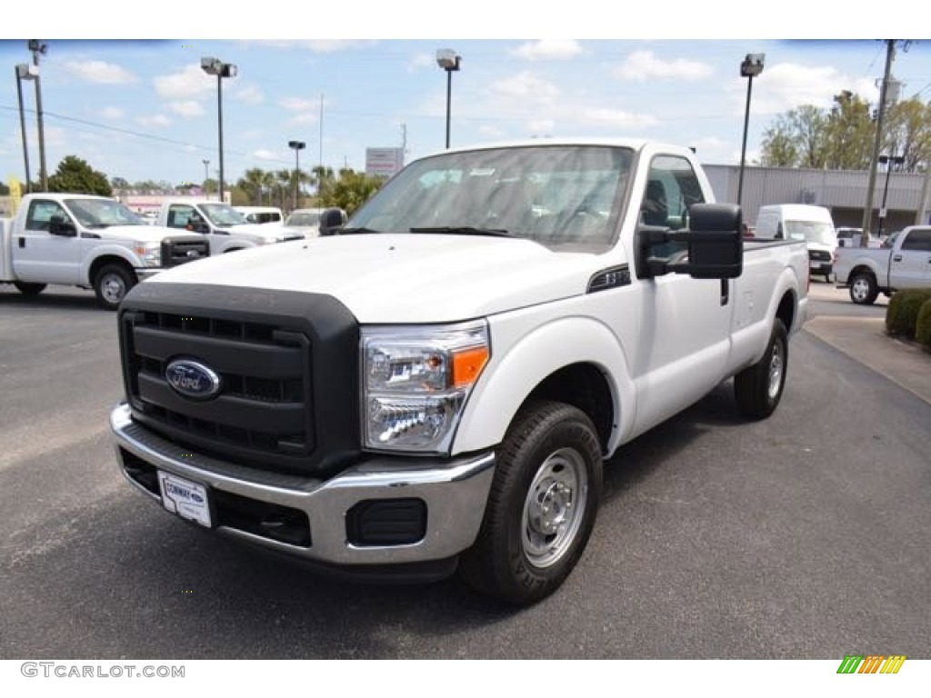 Oxford White Ford F250 Super Duty