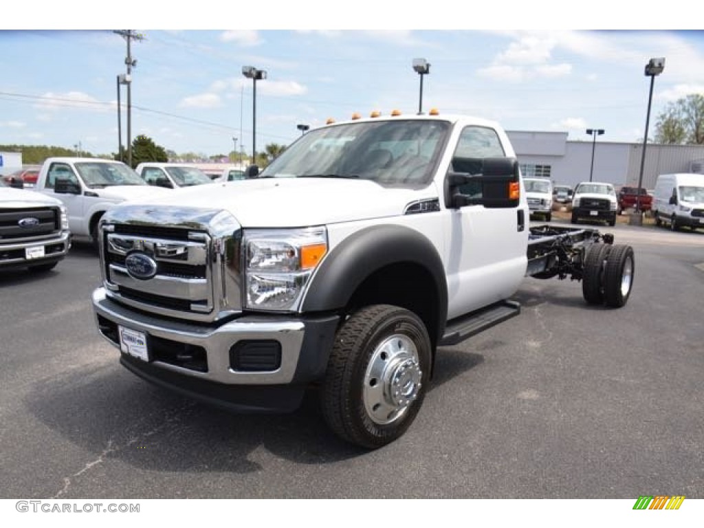 Oxford White 2015 Ford F550 Super Duty XLT Regular Cab Chassis Exterior Photo #102787223