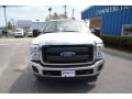 Oxford White - F350 Super Duty XL Crew Cab Photo No. 2
