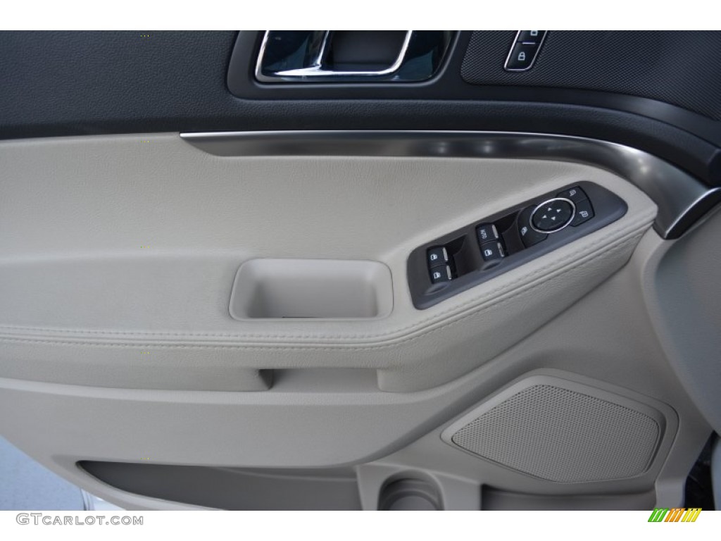 2015 Explorer FWD - Ingot Silver / Medium Light Stone photo #6