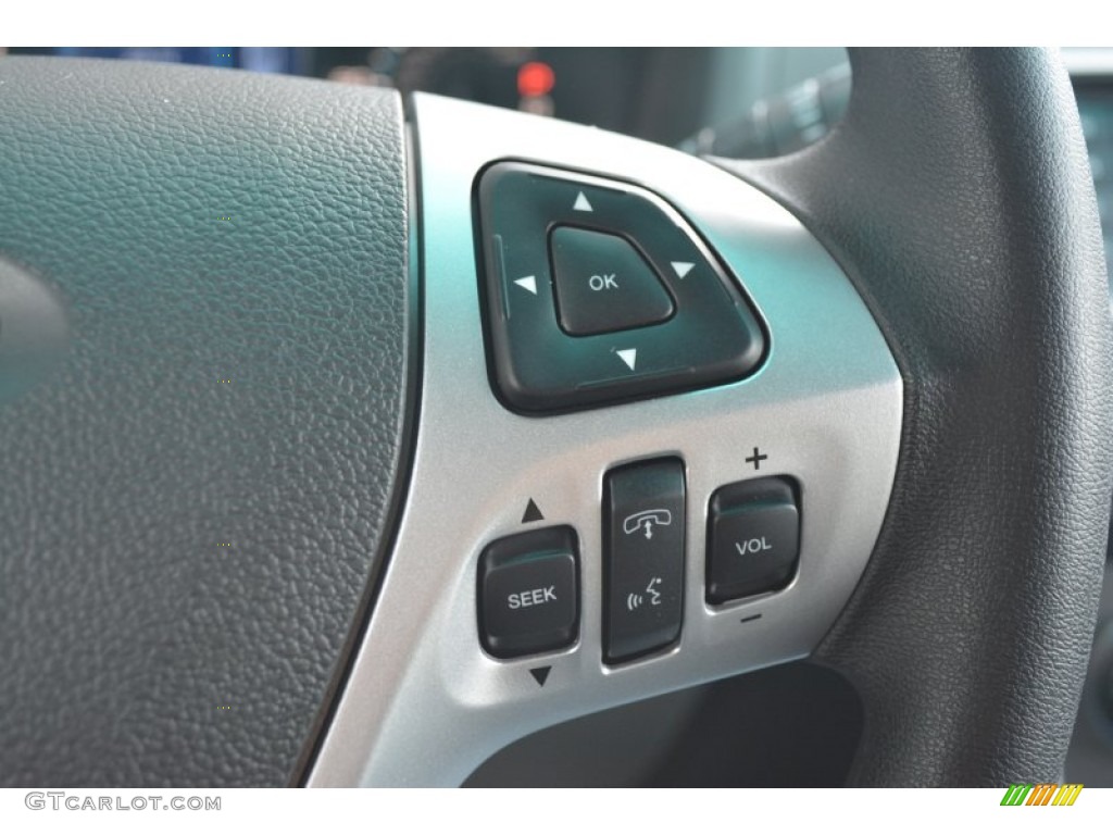 2015 Explorer FWD - Ingot Silver / Medium Light Stone photo #18