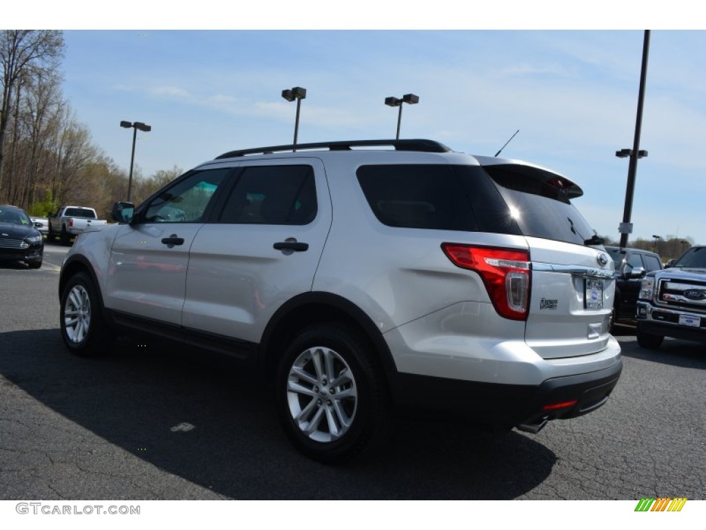 2015 Explorer FWD - Ingot Silver / Medium Light Stone photo #22