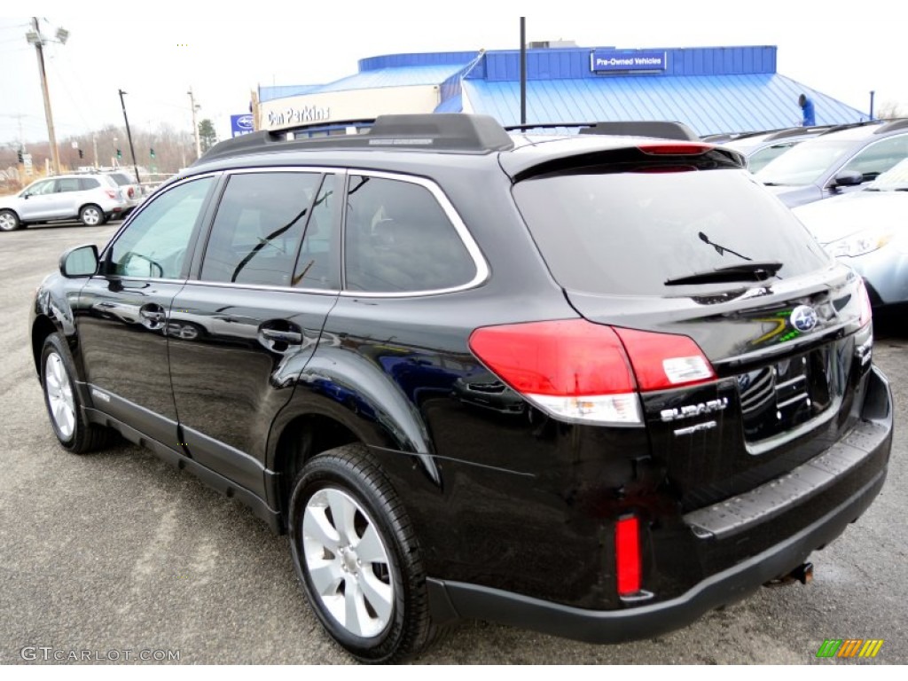 2011 Outback 2.5i Premium Wagon - Crystal Black Silica / Warm Ivory photo #10