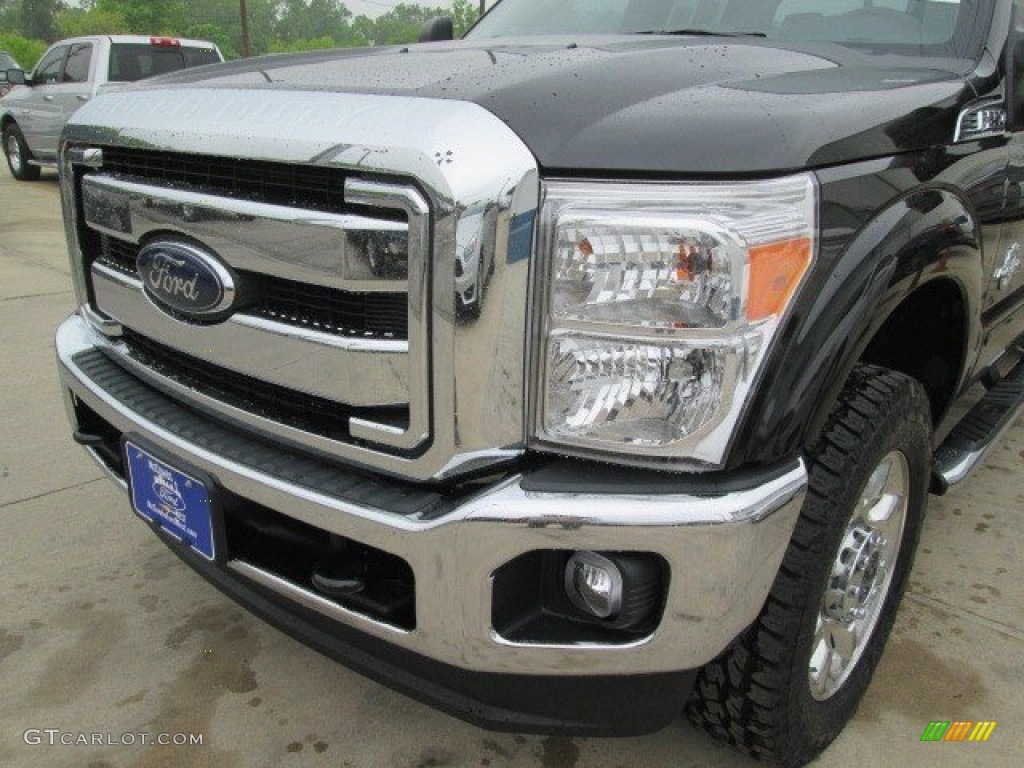 2015 F250 Super Duty Lariat Crew Cab 4x4 - Tuxedo Black / Black photo #9