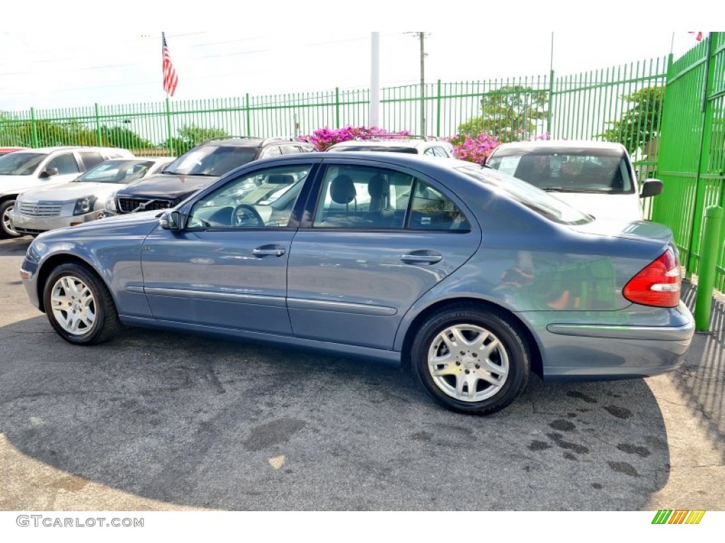 2004 E 320 Sedan - Platinum Blue Metallic / Ash photo #5