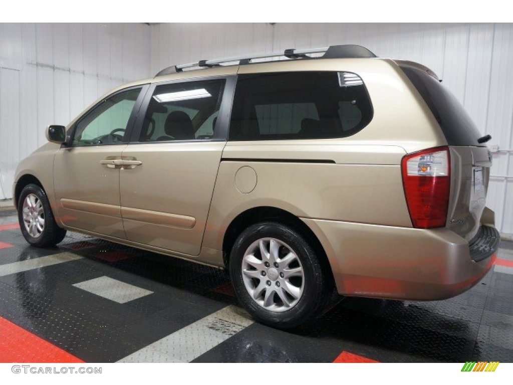 2007 Sedona EX - Sunset Gold / Beige photo #11