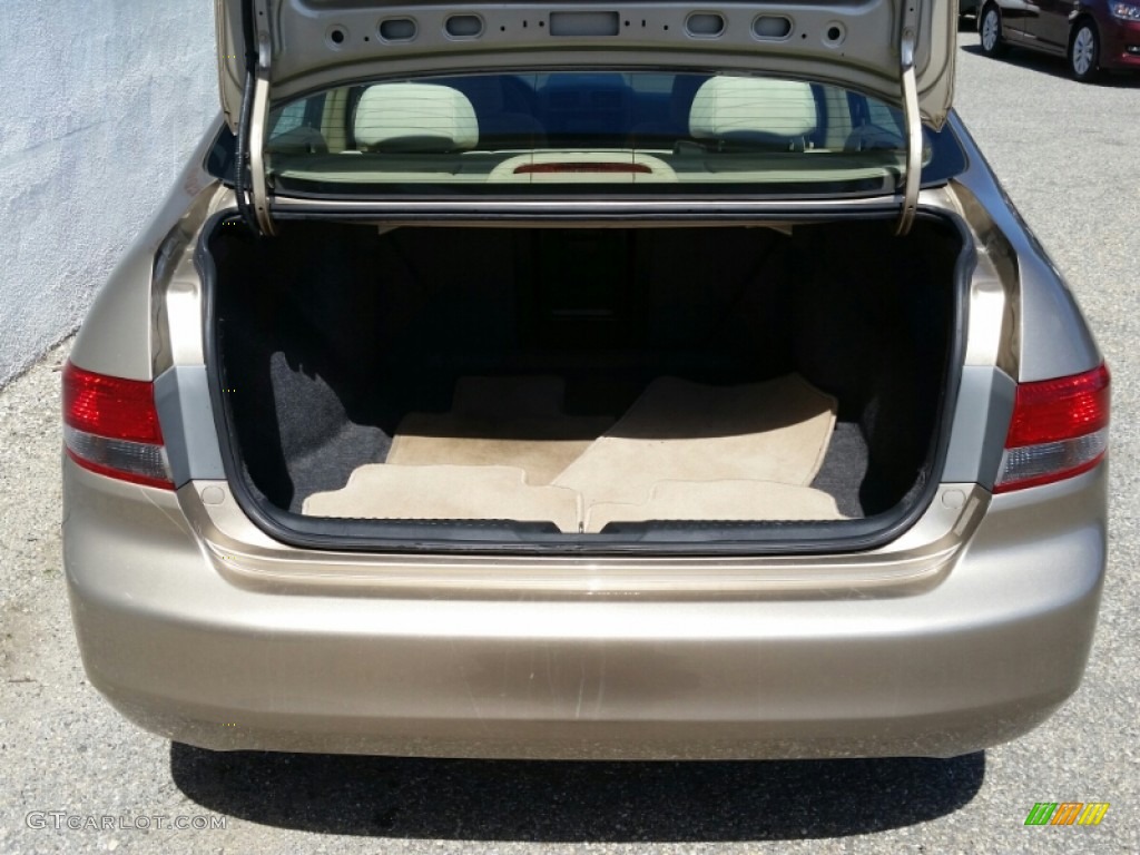 2003 Accord LX Sedan - Desert Mist Metallic / Ivory photo #20