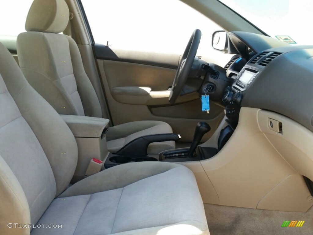 2003 Accord LX Sedan - Desert Mist Metallic / Ivory photo #27