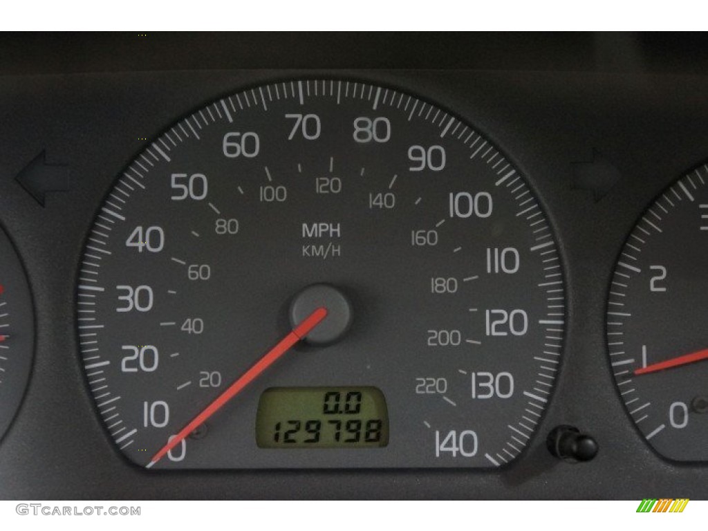 2000 V70 XC AWD - White / Light Taupe/Taupe photo #29