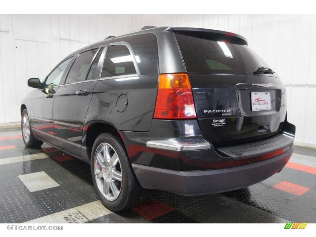 2005 Pacifica Touring AWD - Brilliant Black / Dark Slate Gray photo #10