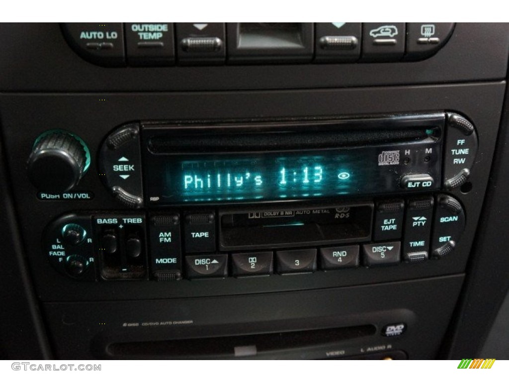 2005 Pacifica Touring AWD - Brilliant Black / Dark Slate Gray photo #29