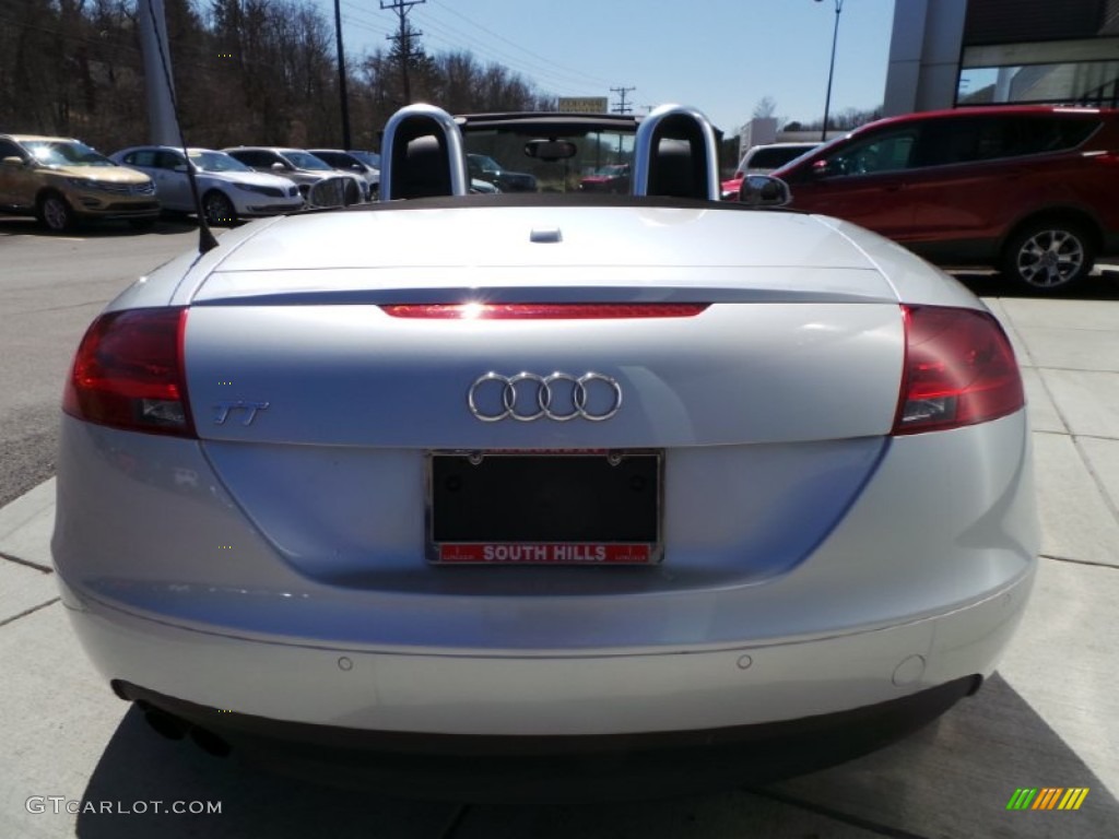 2008 TT 2.0T Roadster - Ice Silver Metallic / Black photo #4