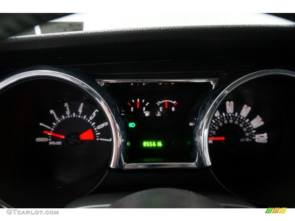 2008 Mustang V6 Deluxe Coupe - Vapor Silver Metallic / Light Graphite photo #26