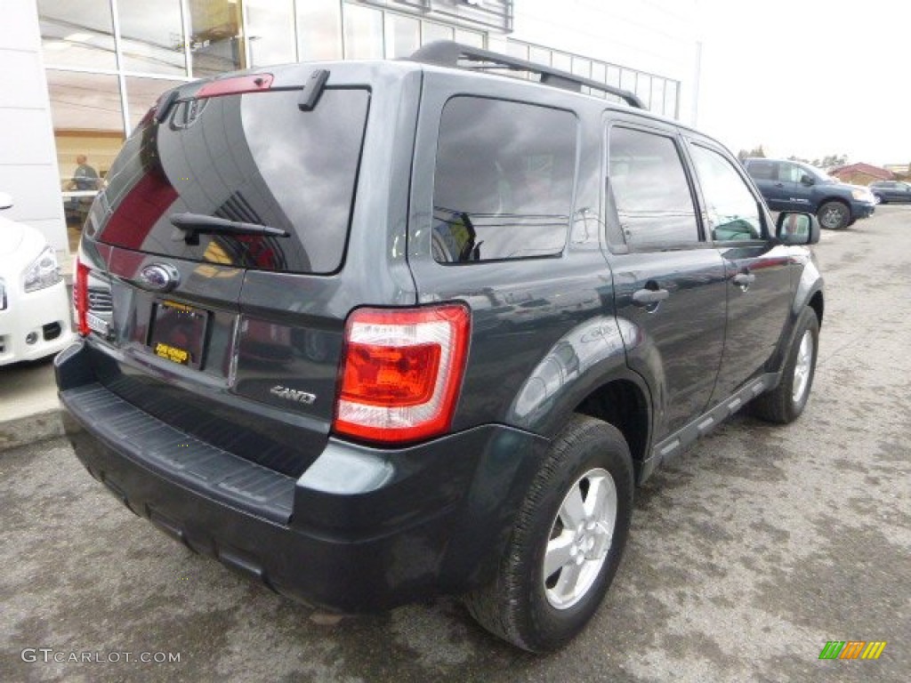 2009 Escape XLT 4WD - Sterling Grey Metallic / Charcoal photo #8