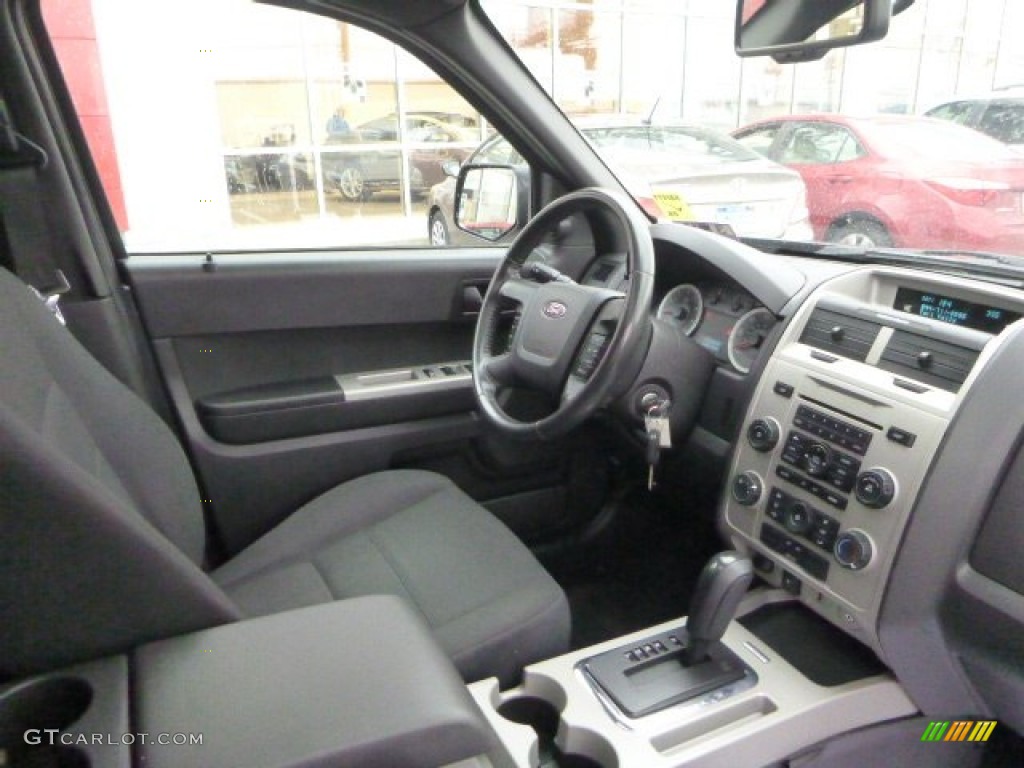 2009 Escape XLT 4WD - Sterling Grey Metallic / Charcoal photo #12