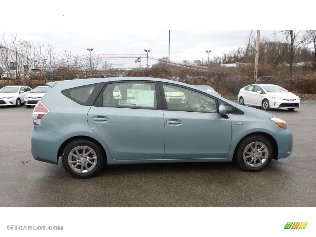 2015 Prius v Four - Sea Glass Pearl / Bisque photo #7