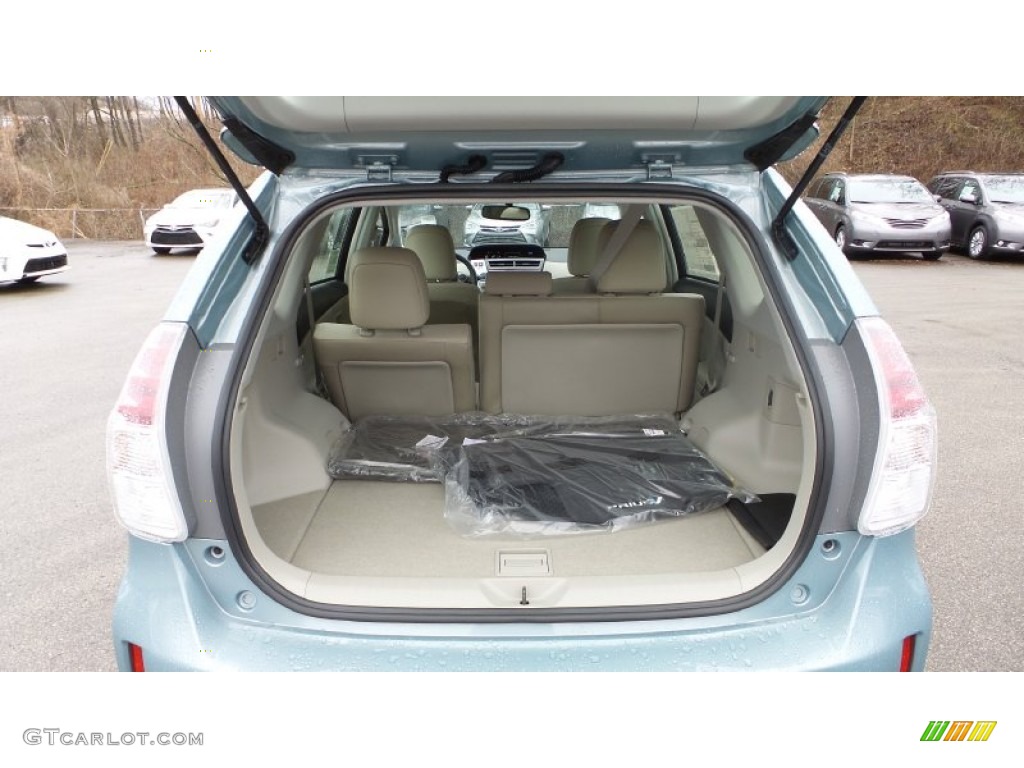 2015 Toyota Prius v Four Trunk Photo #102817636