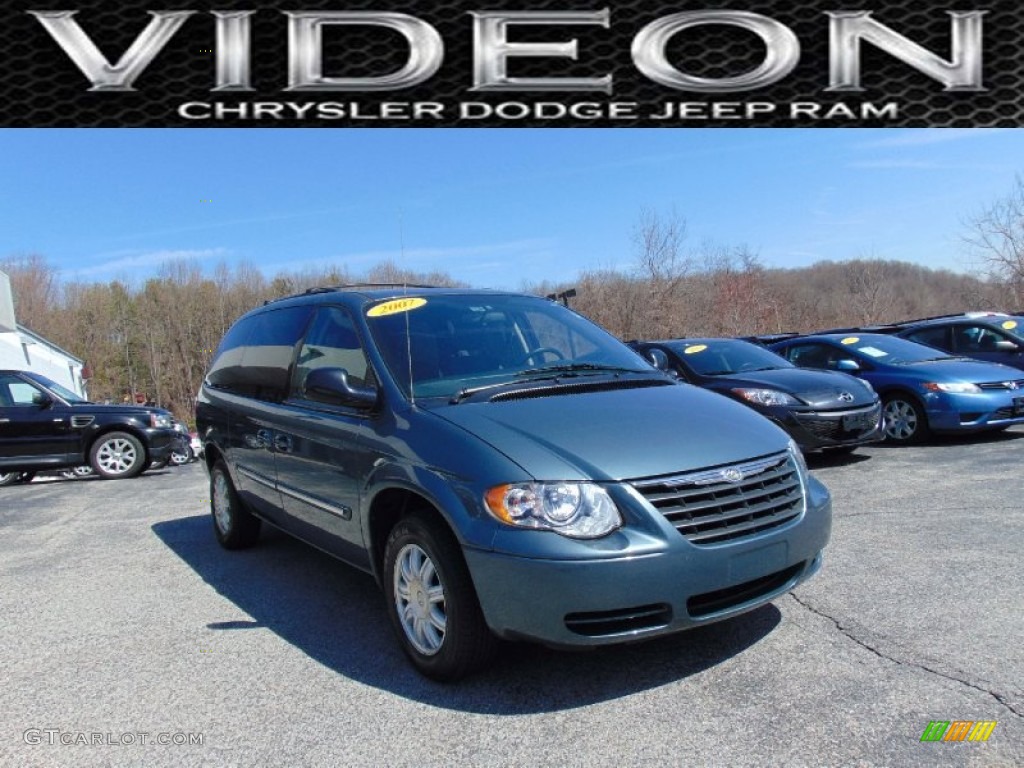 2007 Town & Country Touring - Marine Blue Pearl / Medium Slate Gray photo #1