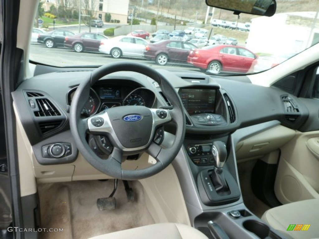 2014 Escape SE 2.0L EcoBoost 4WD - Tuxedo Black / Medium Light Stone photo #10