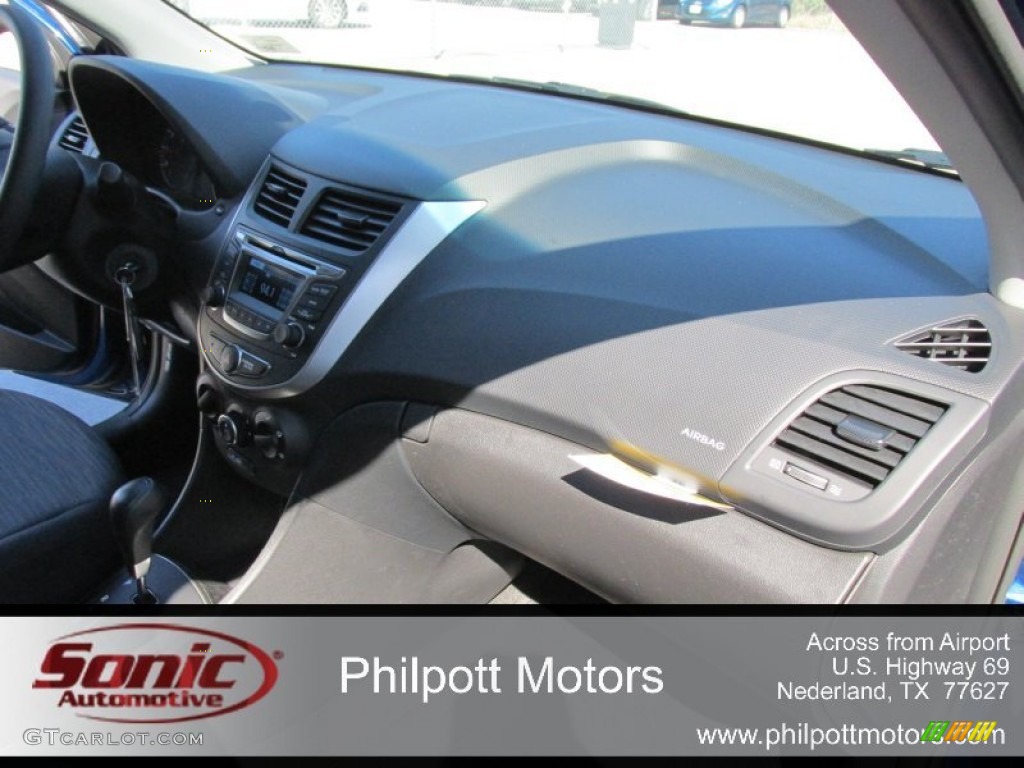 2015 Accent GS 5-Door - Pacific Blue / Black photo #16