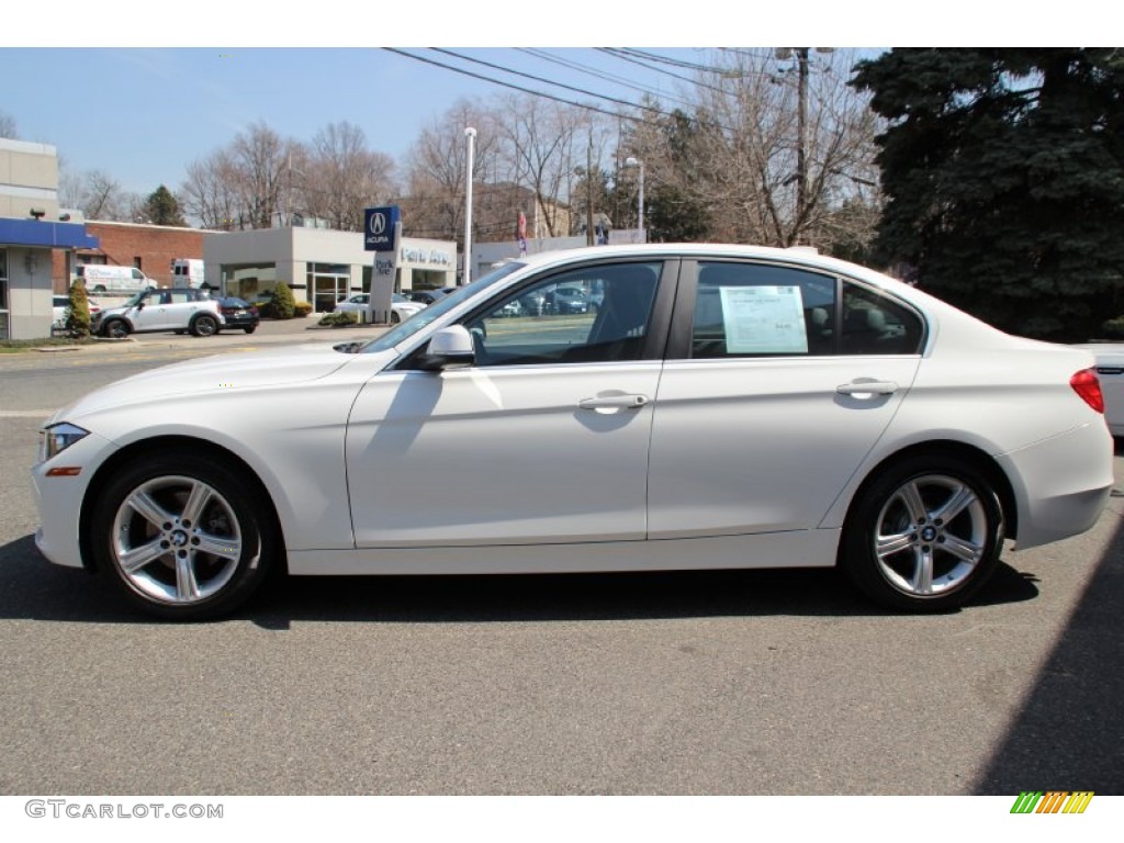 2015 3 Series 328i xDrive Sedan - Alpine White / Black photo #6