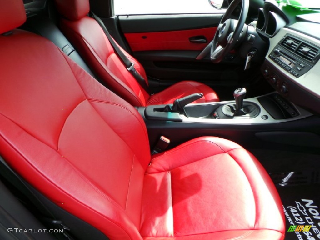 2005 Z4 3.0i Roadster - Black Sapphire Metallic / Dream Red/Black photo #10