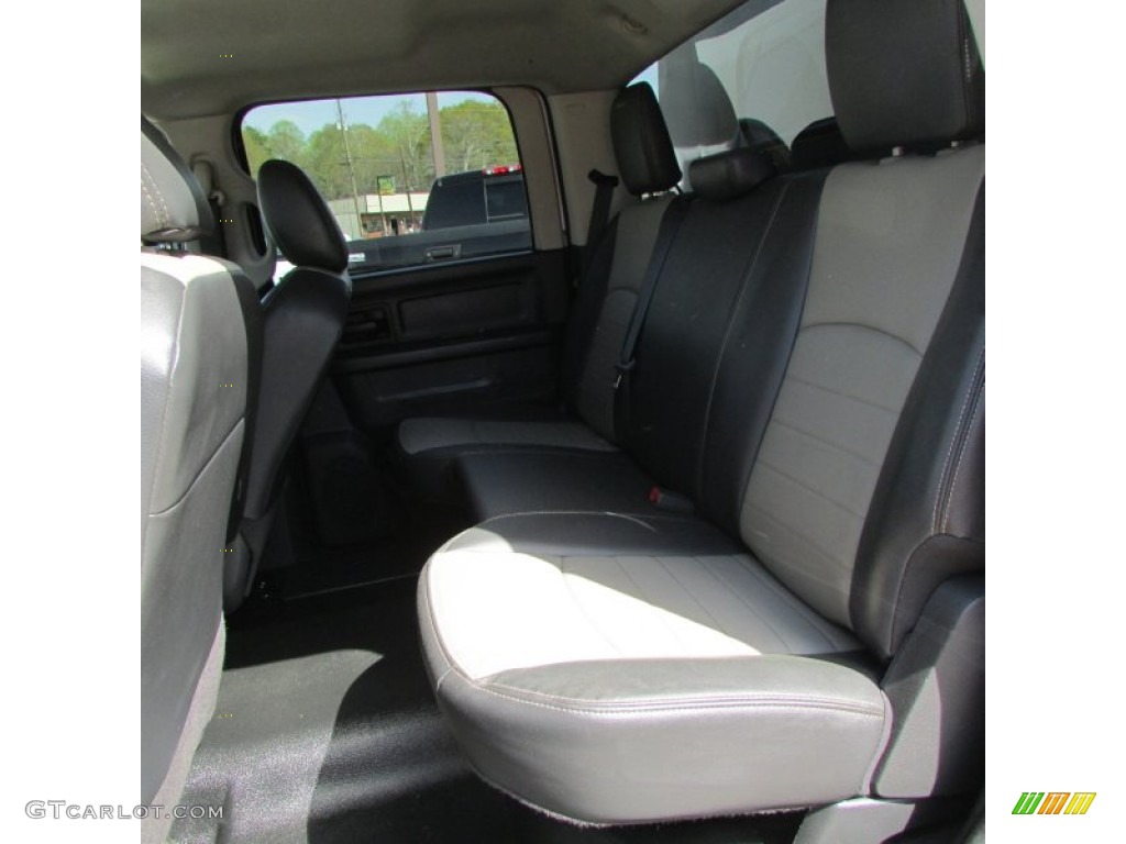 2011 Ram 3500 HD SLT Crew Cab 4x4 - Bright Silver Metallic / Dark Slate Gray/Medium Graystone photo #35